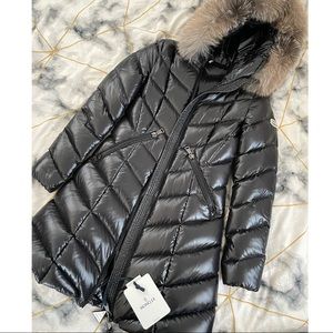 AUTHENTIC BRAND NEW Moncler Flumarus Lacque Fox Fur-Trim Quilted Down Coat